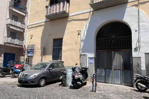 Immobile di 300 m² a Torre del Greco