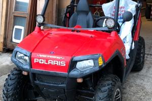 Si vende Polaris RZR 800