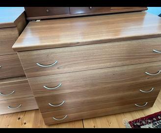 Cassettiera e comodini