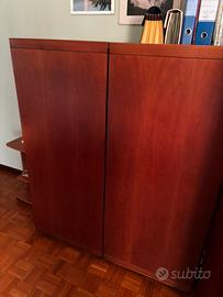 Armadio modulare e letto matrimoniale