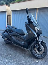Yamaha X-Max 400 ABS