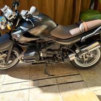 BMW r850r