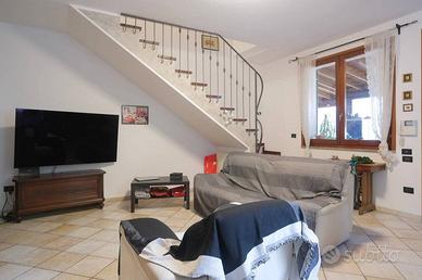 Casa indipendente di 124 m² con 5 locali a Pesaro