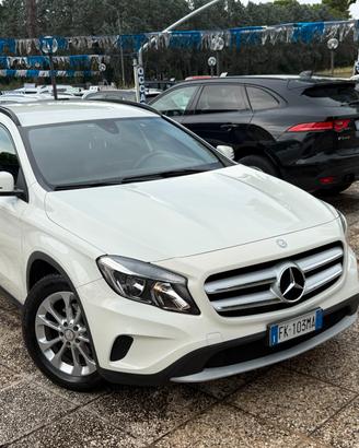 " DA VETRINA " Mercedes-benz GLA 180 d Business
