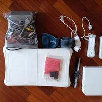 Nintendo Wii + balance board  +  5 giochi