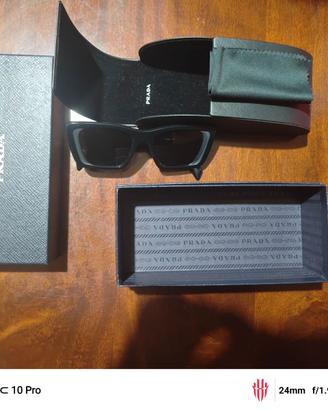 Occhiali da sole Prada originali