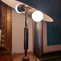 lampada da tavolo italiana degli anni '60