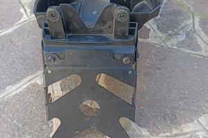 Parafango portatarga Hornet 2002