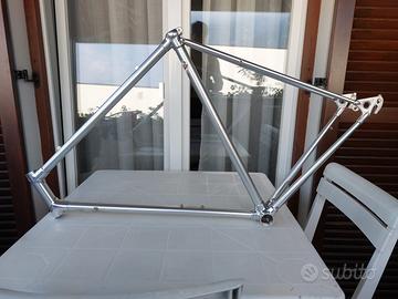 Telaio corsa ALAN anni `80 NUOVO