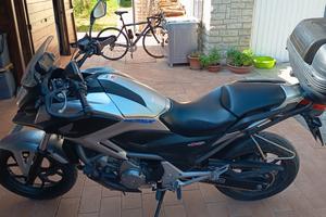 moto Honda 700 nc