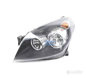 FANALE SINISTRO PER OPEL ASTRA H FONDO NERO 04-11