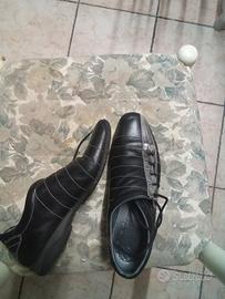 scarpa nera e argento 