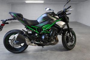 Kawasaki Z900