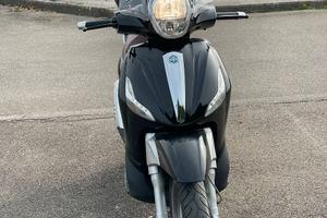 Piaggio Beverly 300