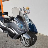 Peugeot satelis 250