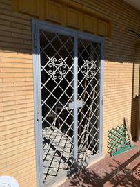 Grata per porta finestra in ferro