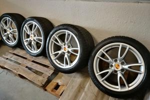 Cerchi + gomme invernali 18'' Porsche 911 997