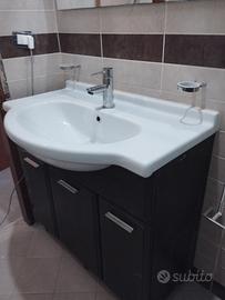 MOBILE BAGNO CON LAVABO E SPECCHIO COMPRESO 