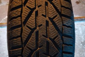 4 pneumatici invernali Taurus Suv Winter