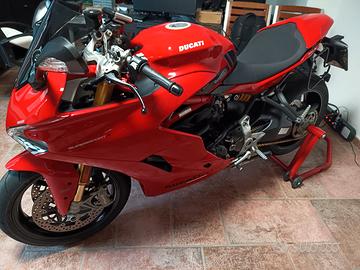 Ducati Supersport 939S