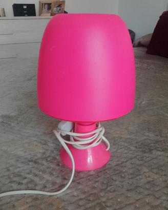lampada da tavolo rosa fluo 
