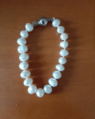 Bracciale perle bianche e acciaio da donna