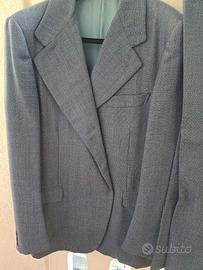 Completo giacca e pantaloni