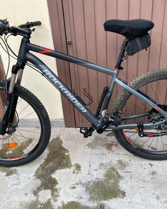 MTB ST900