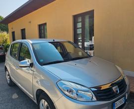 Dacia Sandero 1.4 8V GPL Lauréate