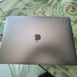 Mac Book Pro 15.1"