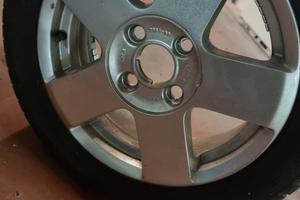 Ruota / ruotino auto (cerchio +gomma Hankook)