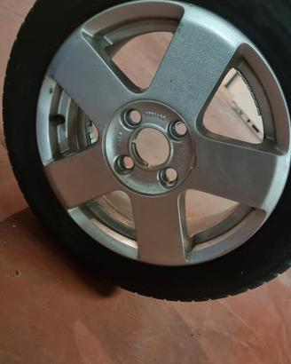 Ruota / ruotino auto (cerchio +gomma Hankook)