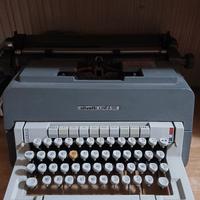 macchina da scrivere