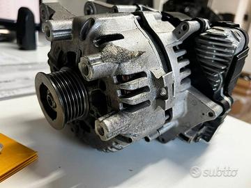 Range rover evoque 2020 2.0 alternatore completo