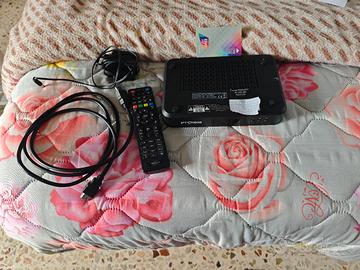 Decoder DIGIQuest Q90 4K UHD Combo (tivùsat / DVB-