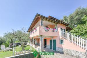 CASA INDIPENDENTE A FOLLO