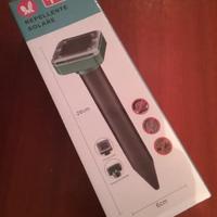 2 repellenti solari da giardino