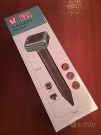 2 repellenti solari da giardino