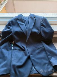 VESTITI DI MARCA  A PREZZI STRACCIATI