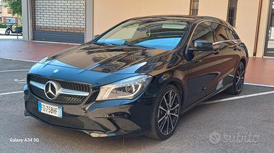 Mercedes-benz 200 D SW AUTOMATIC PREMIUM DARK NIGH