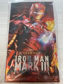 Iron Man - Diecast Action Figure