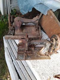 Macchine da cucire antiche