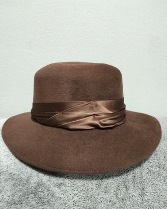 cappello elegante vintage in feltro donna