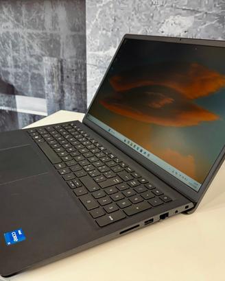 Notebook DELL Vostro 3510 i5/8Gb