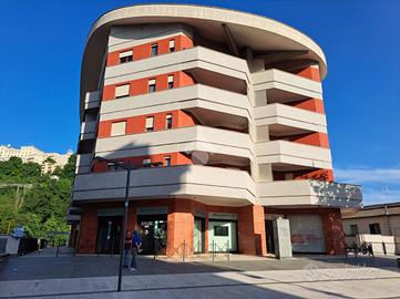 4 LOCALI A FROSINONE