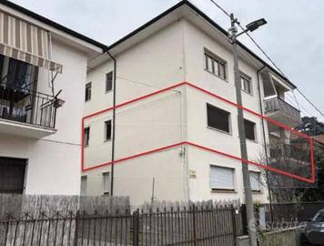 Immobile in asta di 146 m² con 4 locali a Santo St