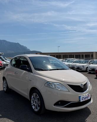 Lancia Ypsilon 1.2 69 CV 5 porte Gold Opening Edit
