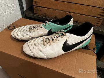 Scarpa calcio nike uomo