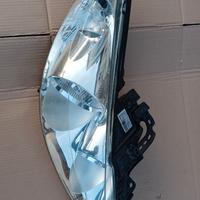 faro anteriore dx peugeot 207