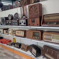 Radio antiche e vintage - varie epoche